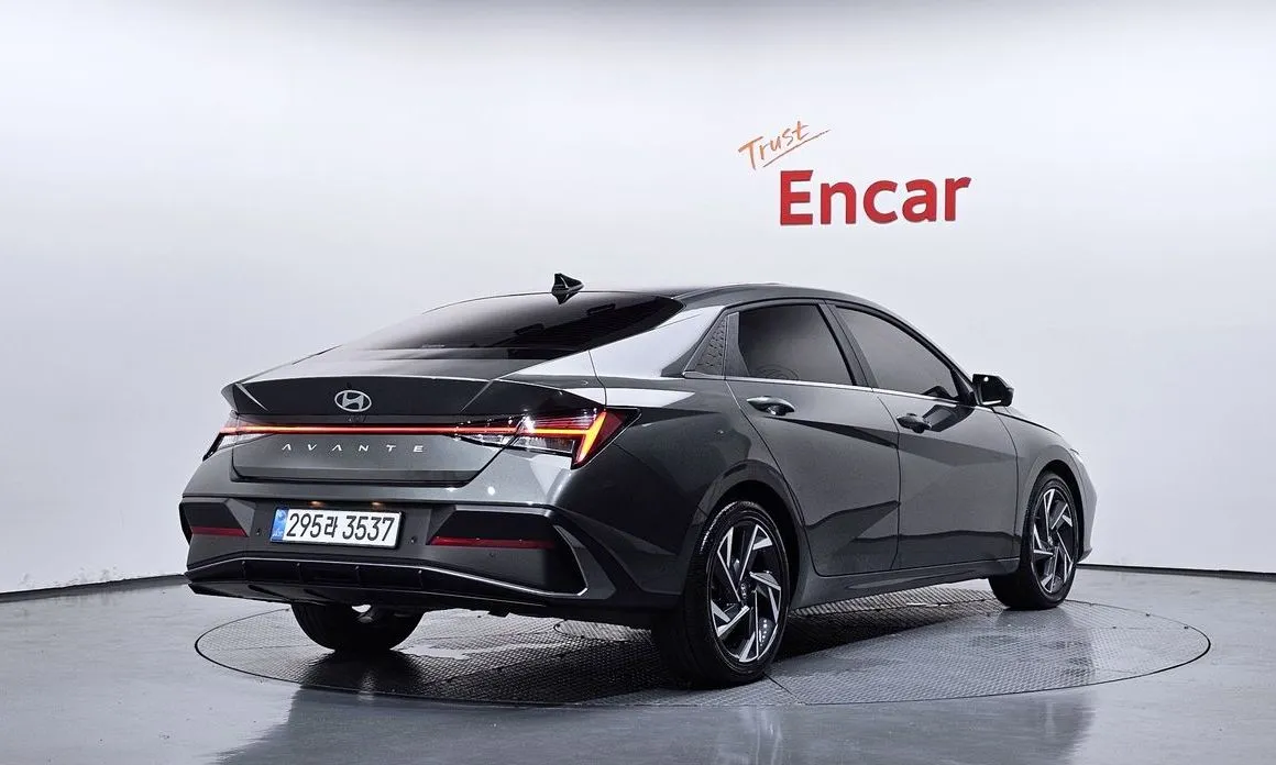 Hyundai AVANTE — фото 2