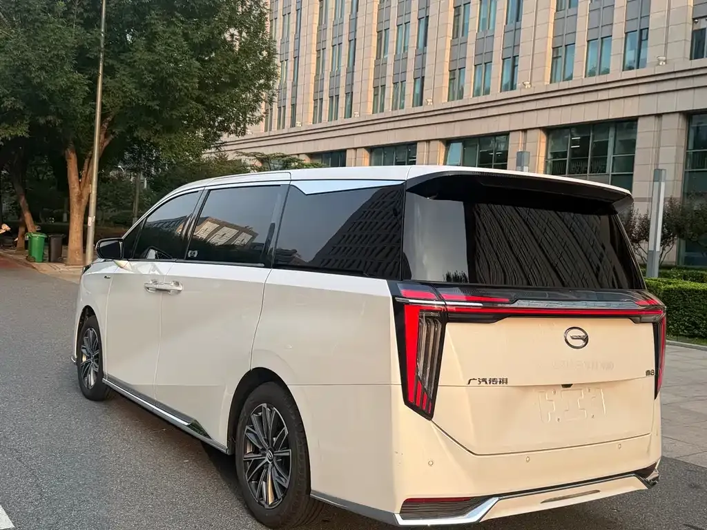 GAC Motor Trumpchi M8 — фото 7