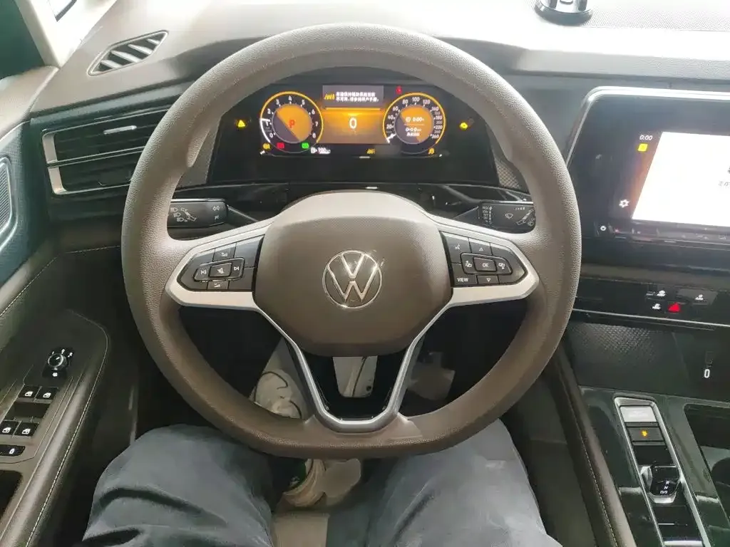 Volkswagen Viloran 2024 из CN, фото 10
