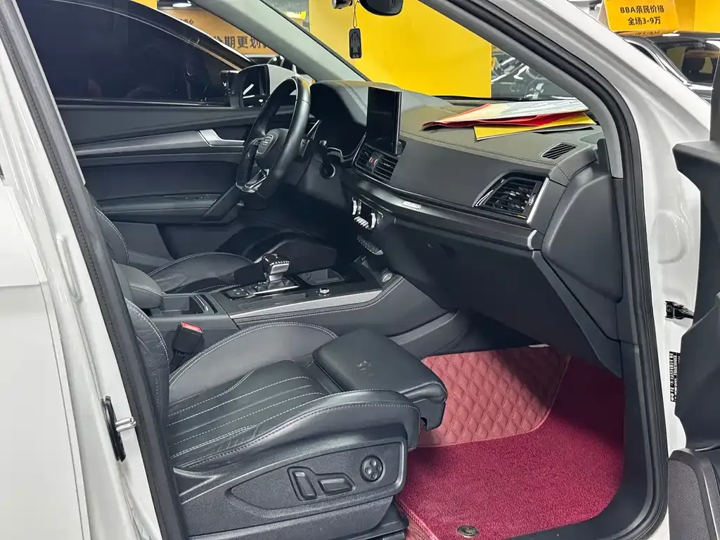 Audi Q5L 2022 из CN, фото 9