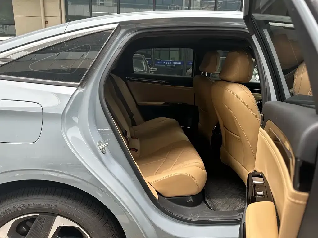 Geely Galaxy L6 2024 из CN, фото 6
