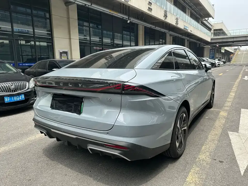 Geely Galaxy L6 2024 из CN, фото 7
