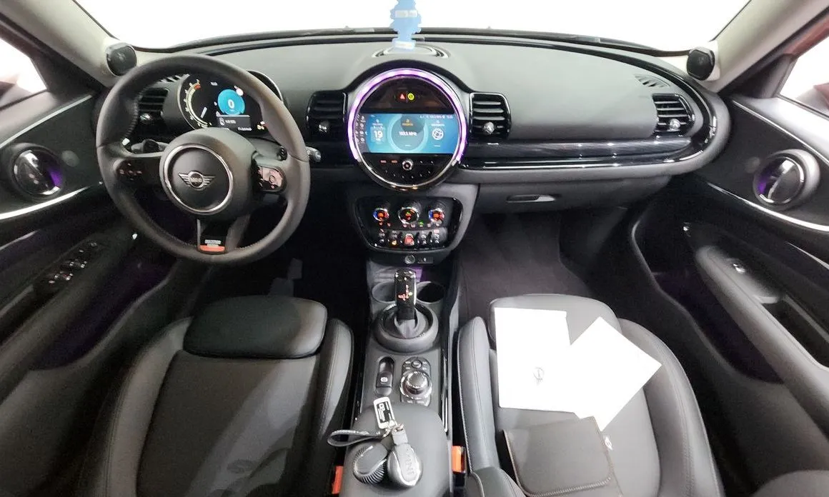 Mini Clubman 2023 из KR, фото 2