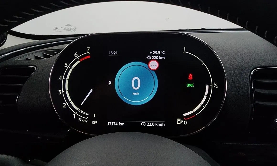 Mini Clubman 2023 из KR, фото 8