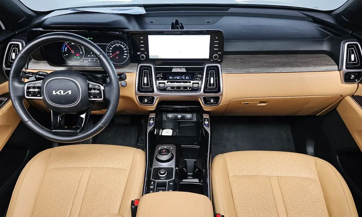 Kia Sorento — фото 9