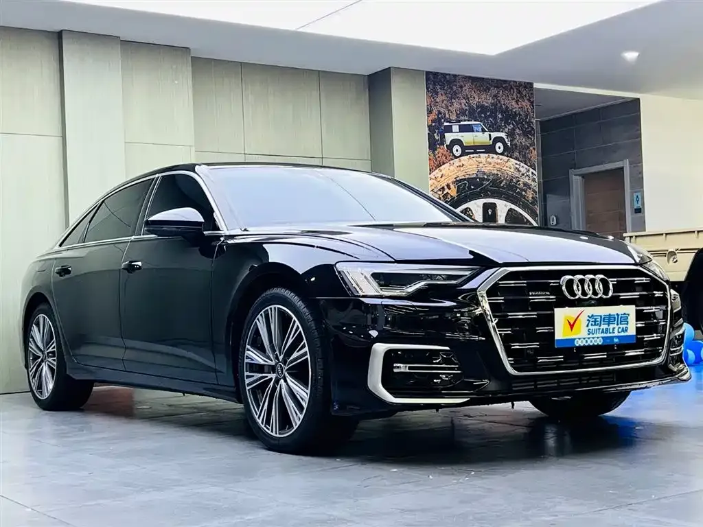 Audi A6L — фото 8