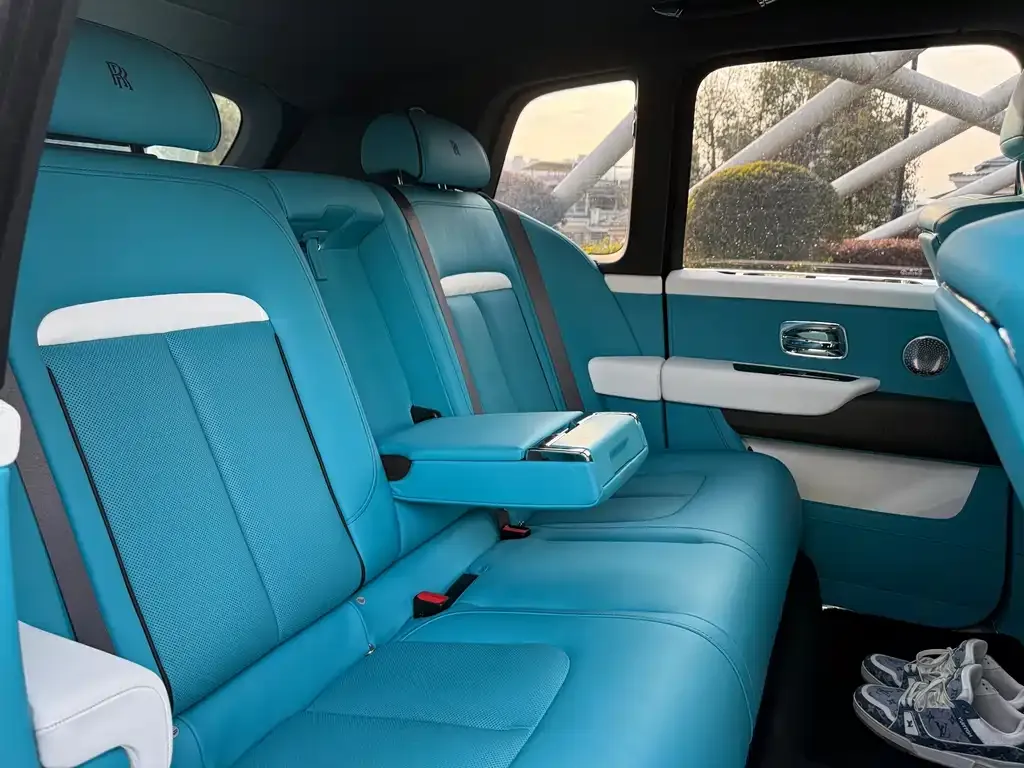 Rolls-Royce Cullinan 2021 из CN, фото 2