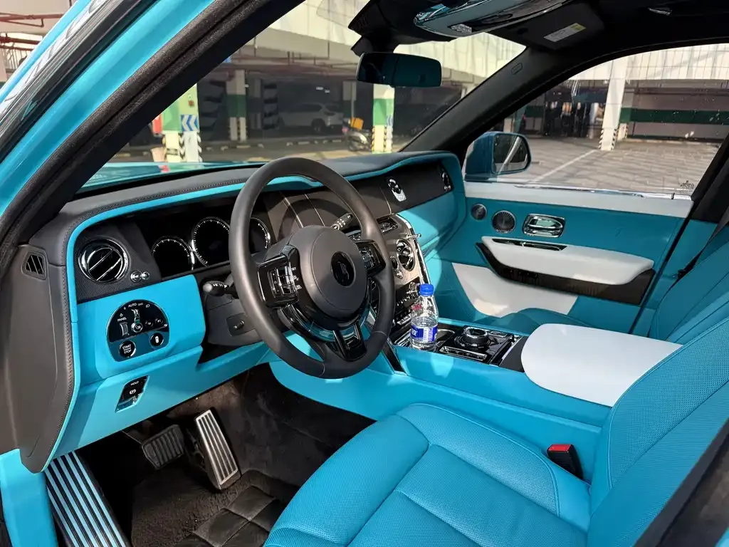 Rolls-Royce Cullinan 2021 из CN, фото 3