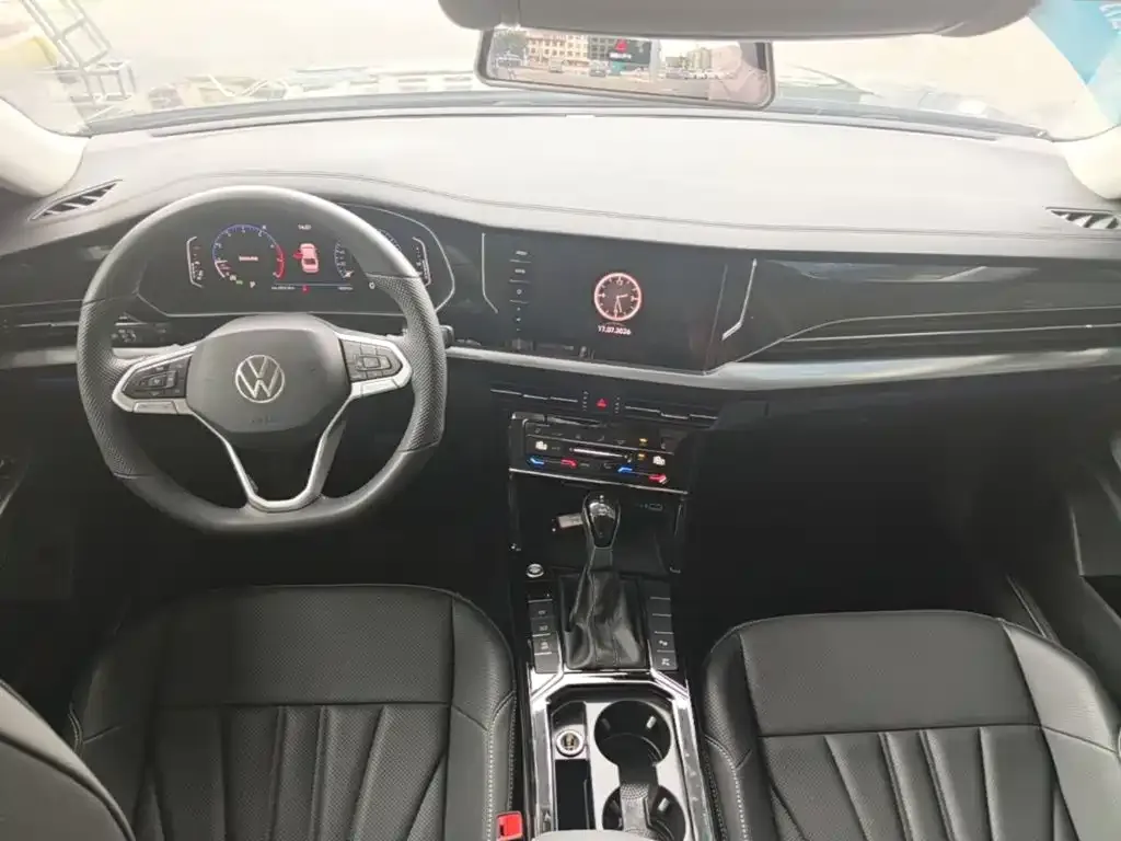Volkswagen Passat — фото 7