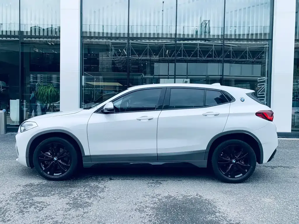 BMW X2 — фото 5