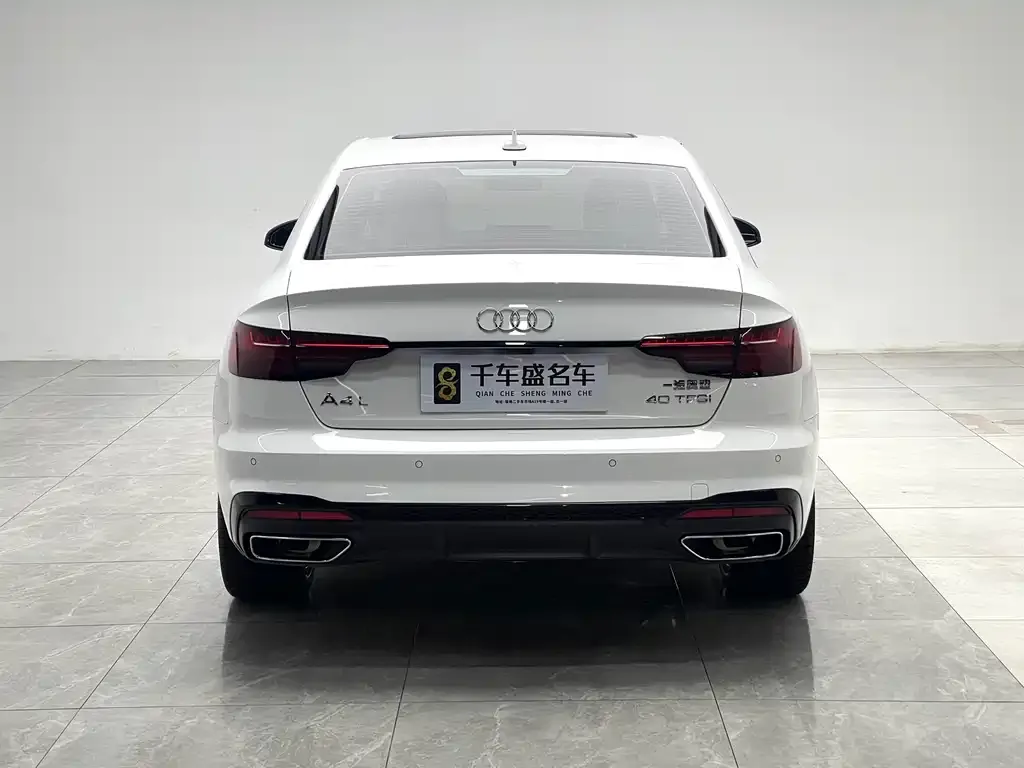 Audi A4L — фото 3