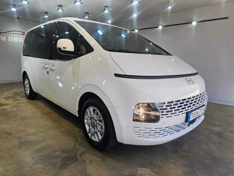 Hyundai Staria — фото 6