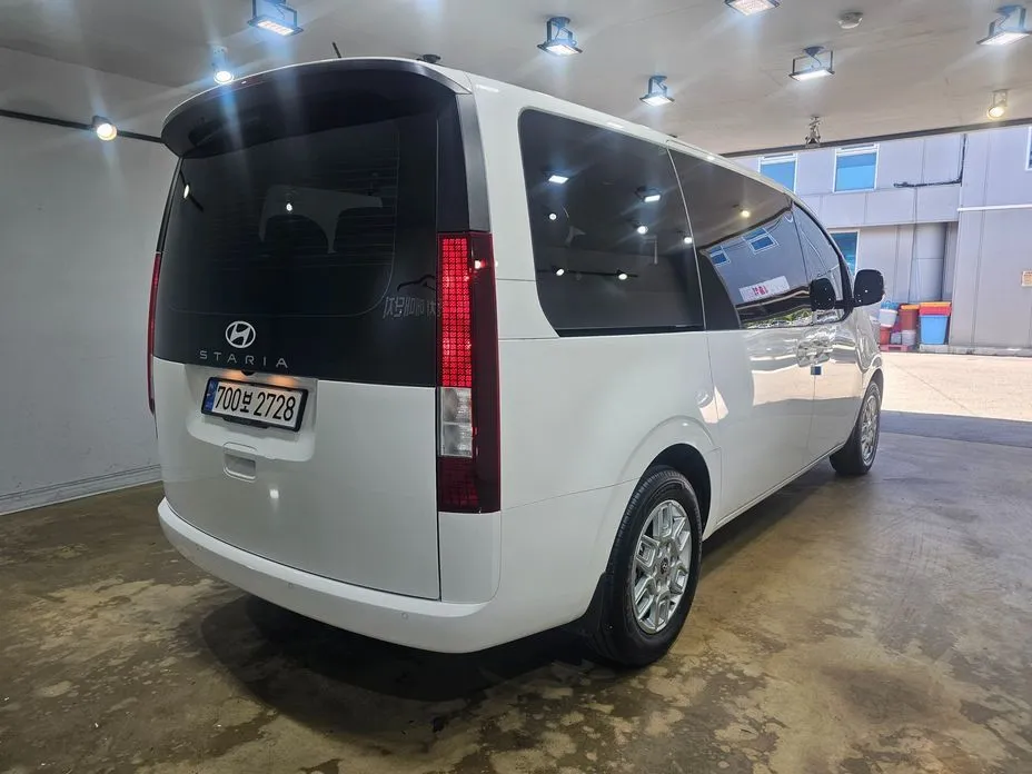 Hyundai Staria — фото 2