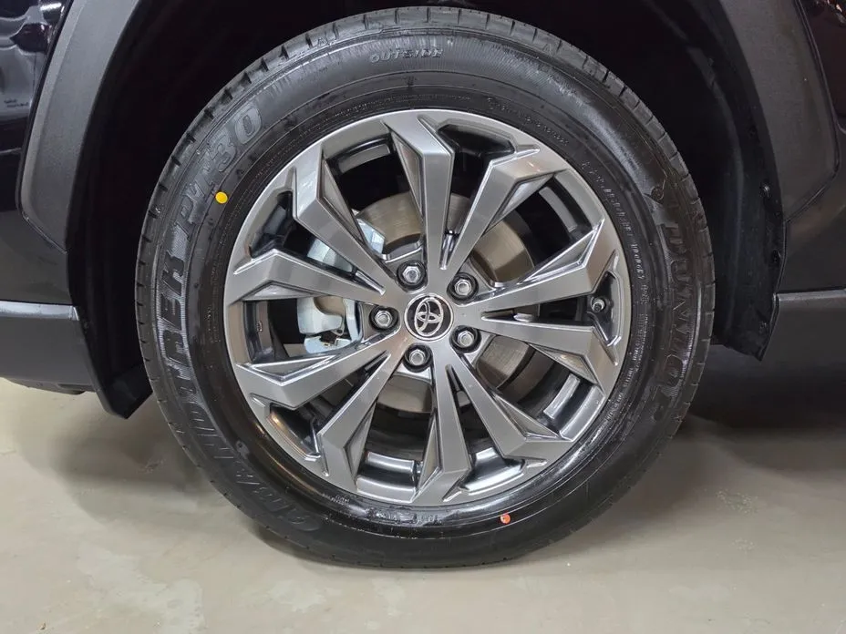 Toyota RAV4 2025 из KR, фото 10