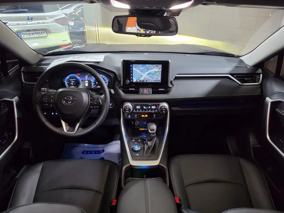 Toyota RAV4 2025 из KR, фото 8