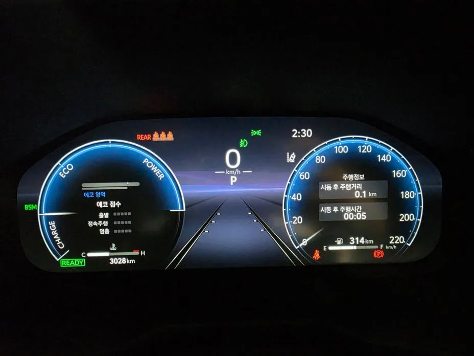 Toyota RAV4 2025 из KR, фото 3