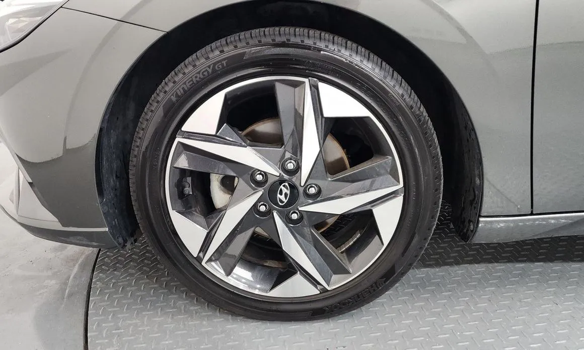 Hyundai AVANTE — фото 6