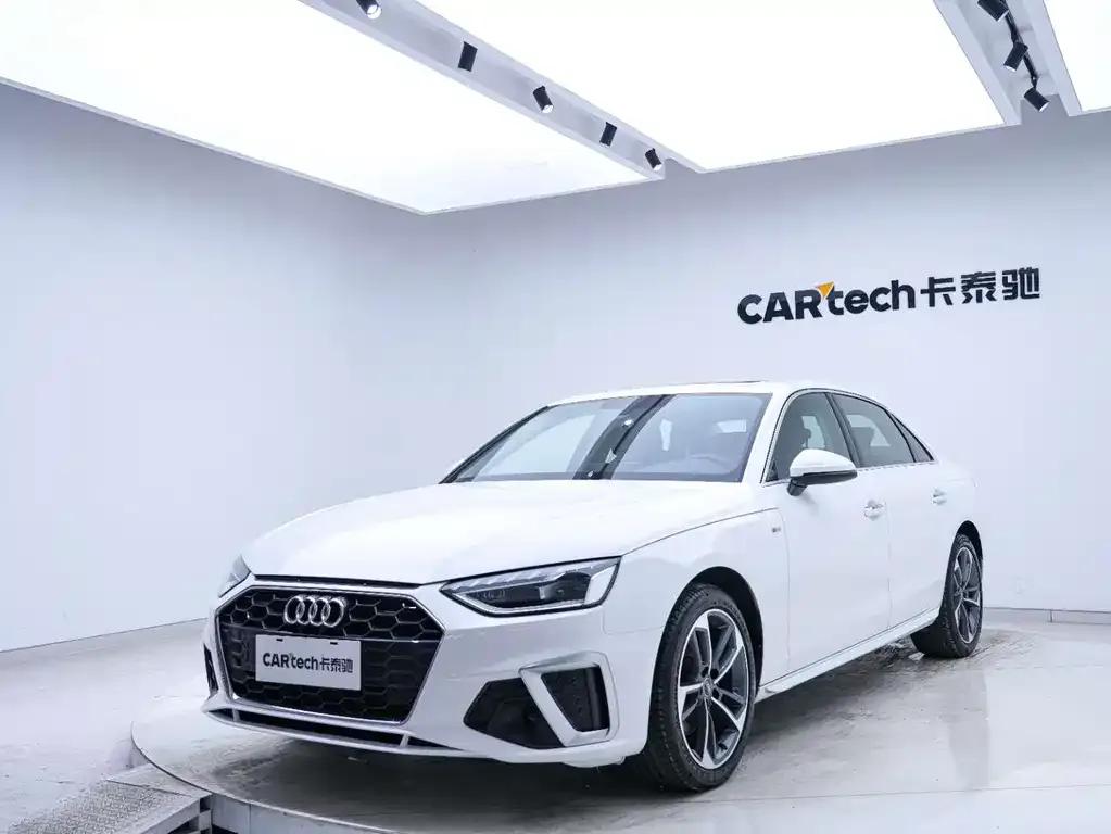 Audi A4L — фото 10