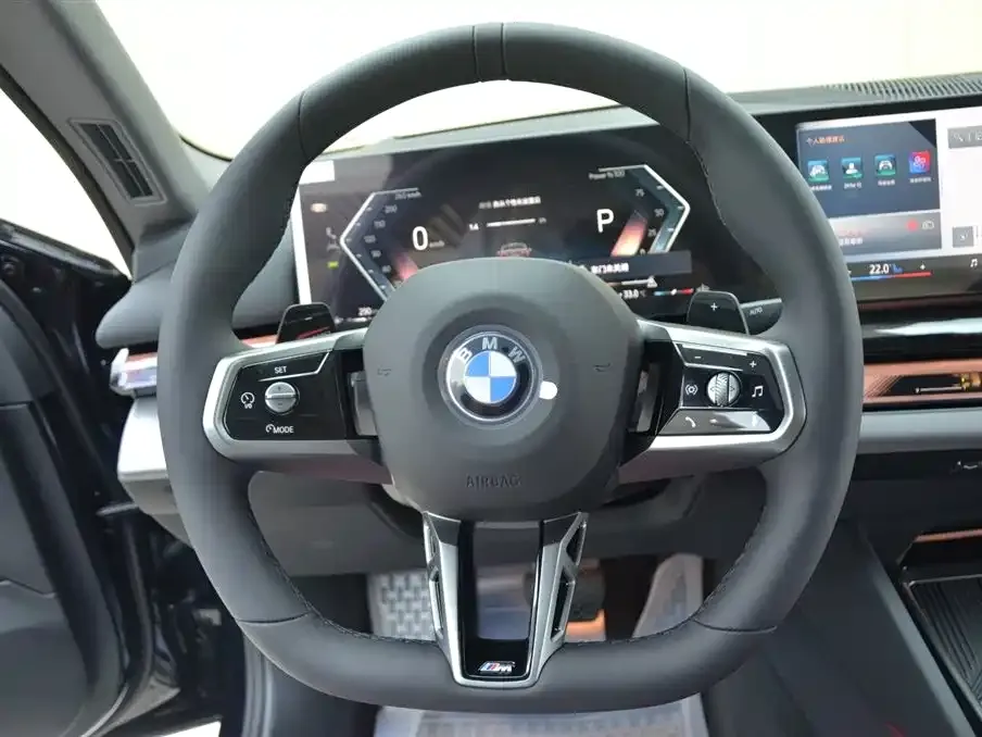 BMW 5 Series — фото 10