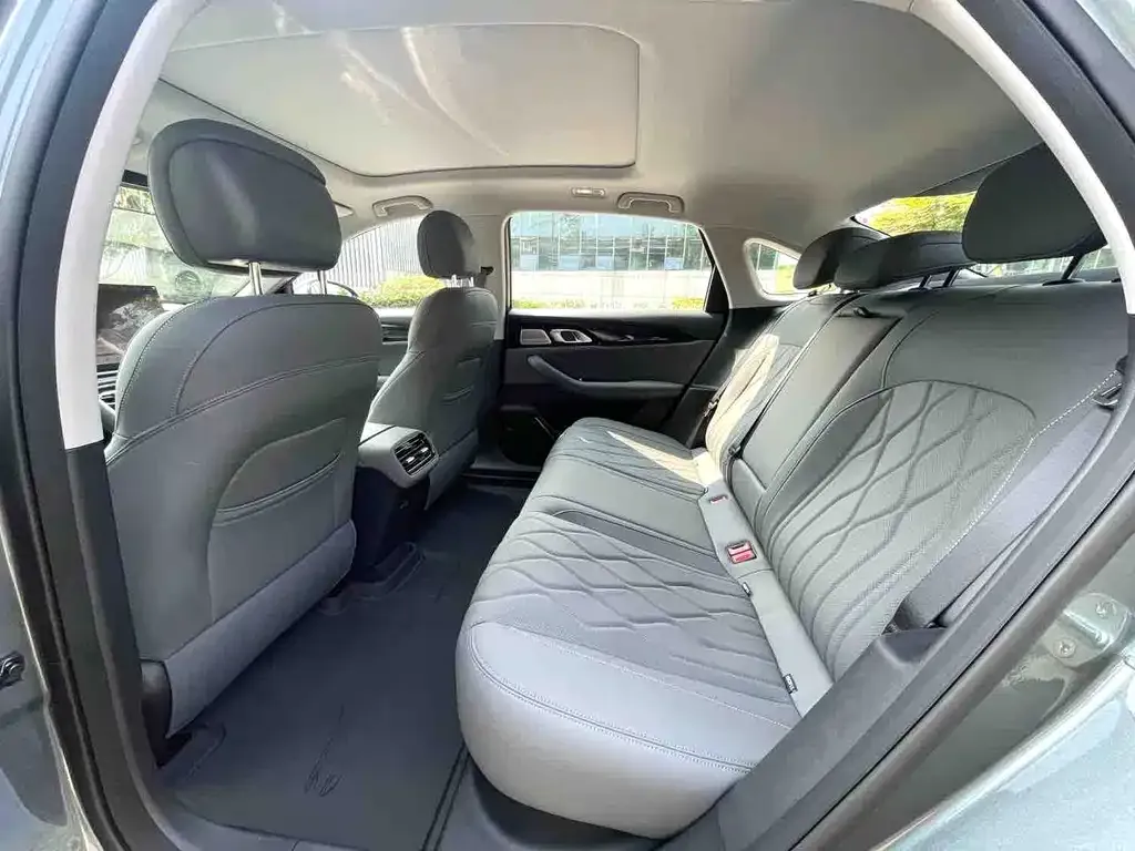 Geely 银河A7 EM 2025 из CN, фото 8