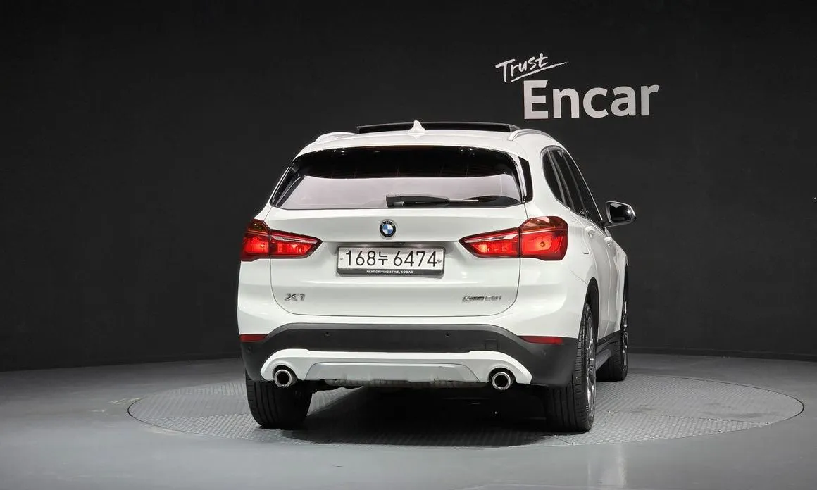 BMW X1 — фото 2