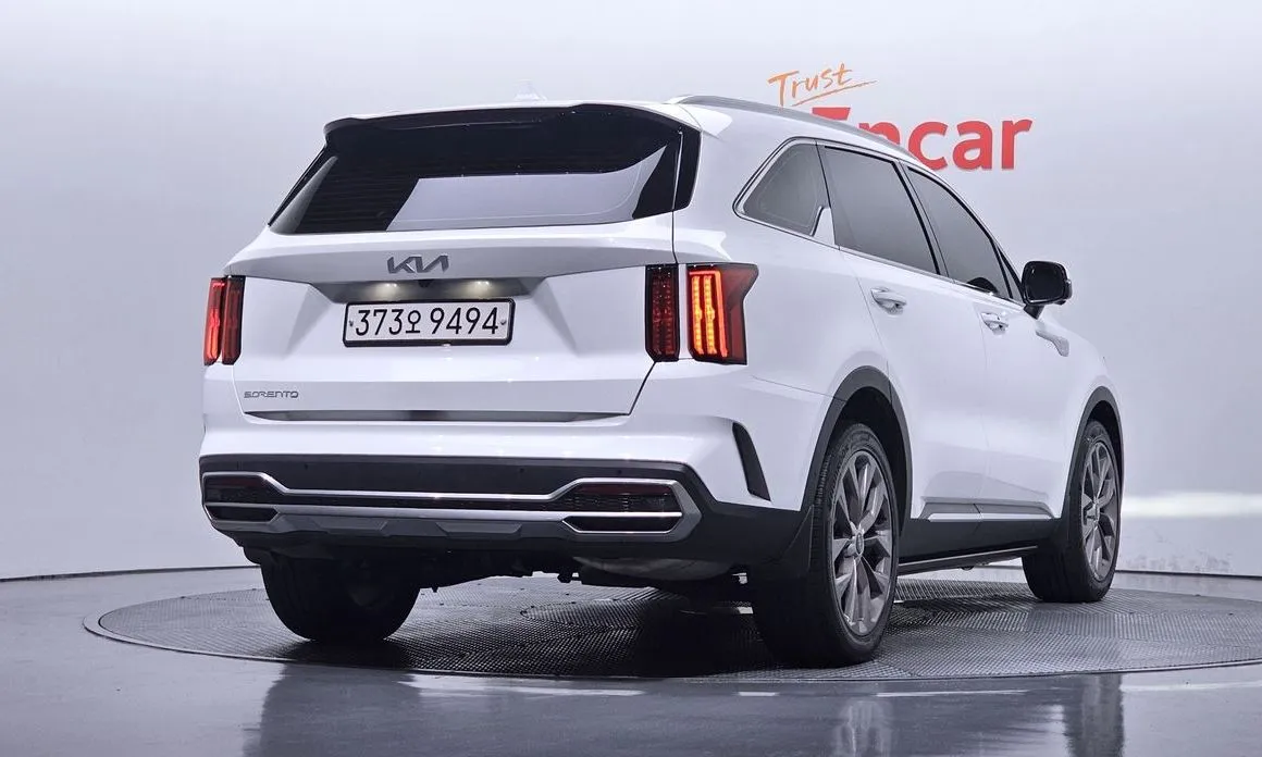Kia Sorento — фото 5