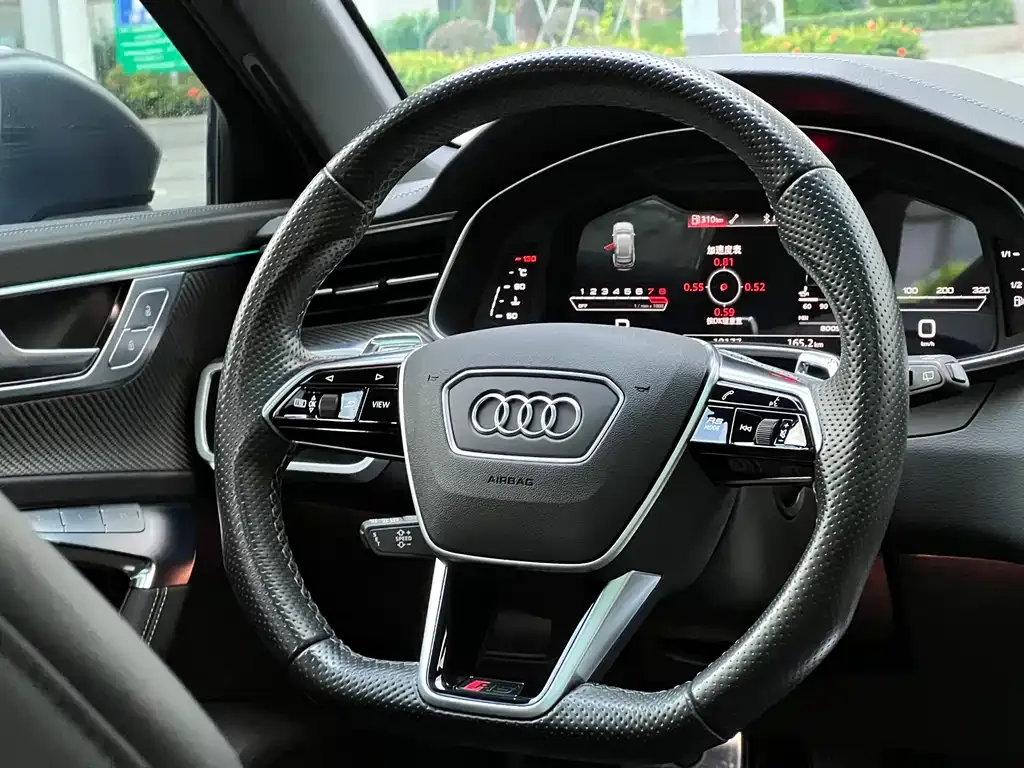 Audi RS 6 — фото 8