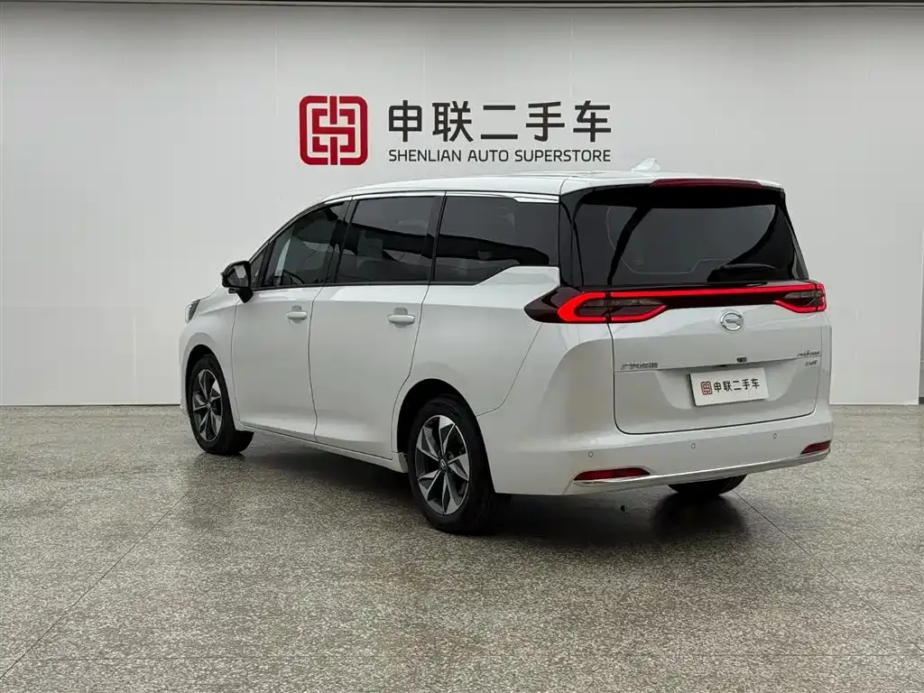 GAC Motor Trumpchi M6 — фото 9