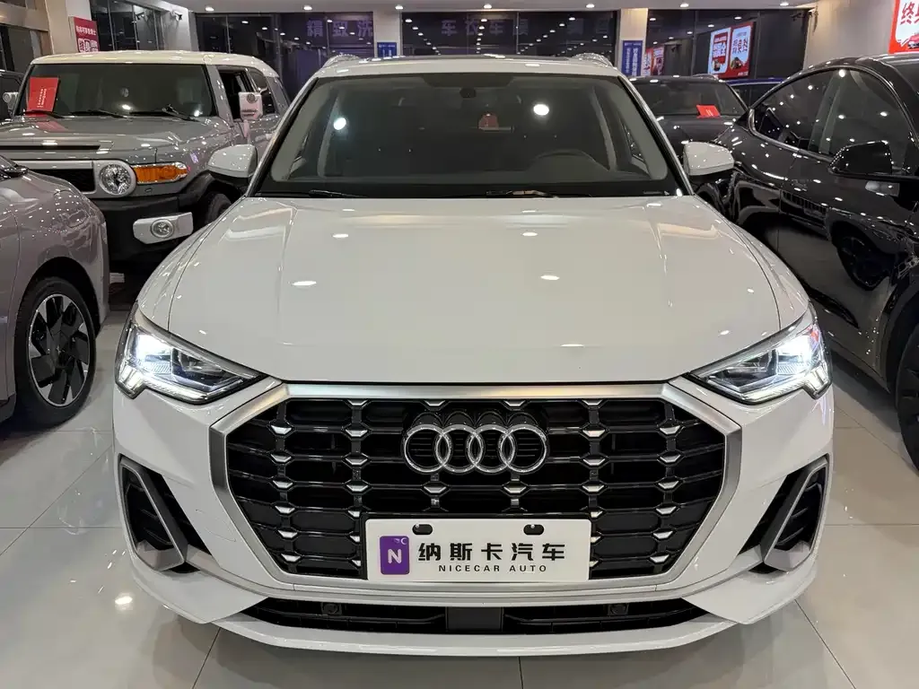 Audi Q3 2021 из CN, фото 8