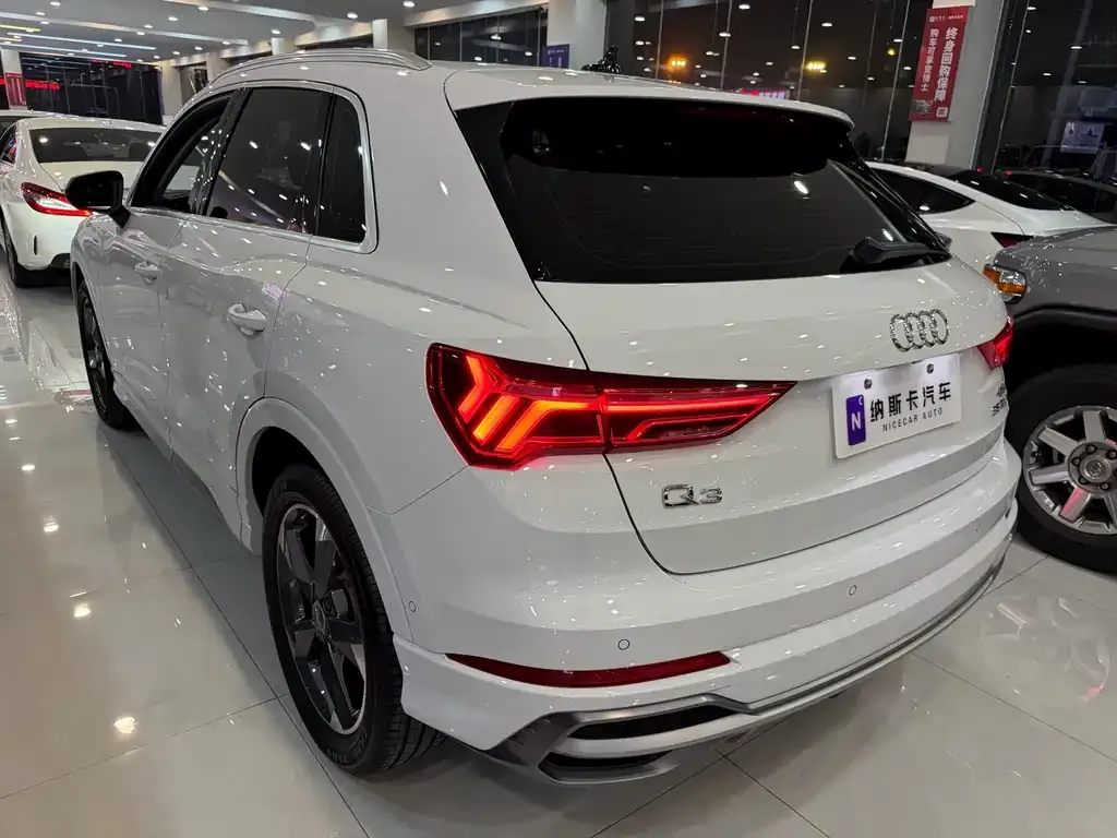Audi Q3 2021 из CN, фото 10