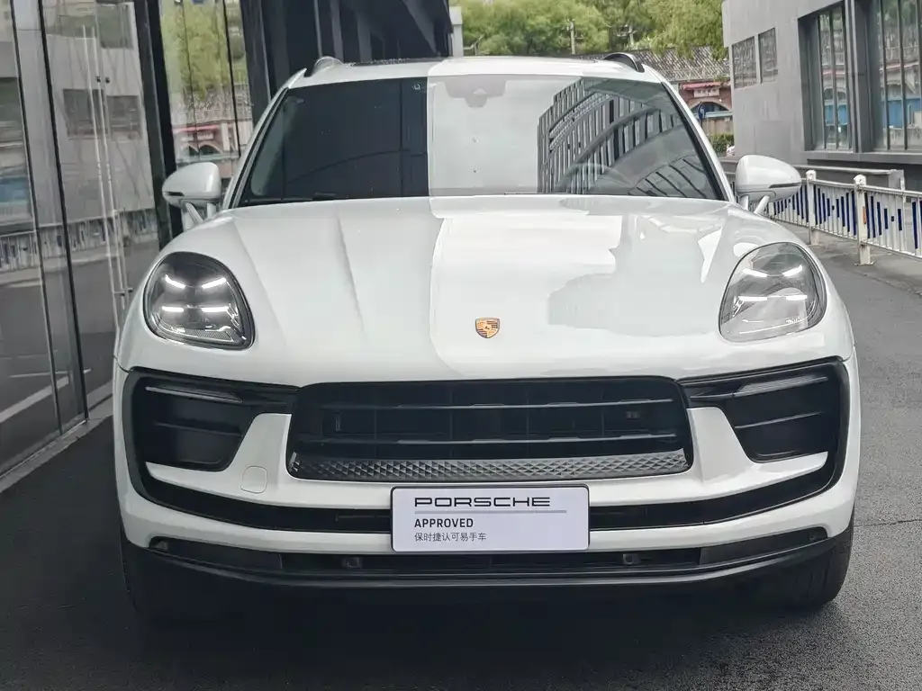 Porsche Macan — фото 9