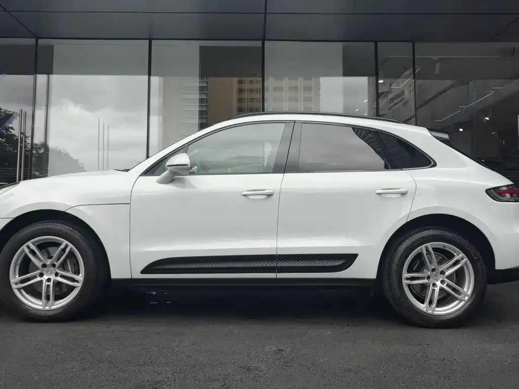 Porsche Macan — фото 4