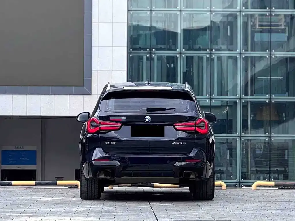 BMW X3 — фото 2