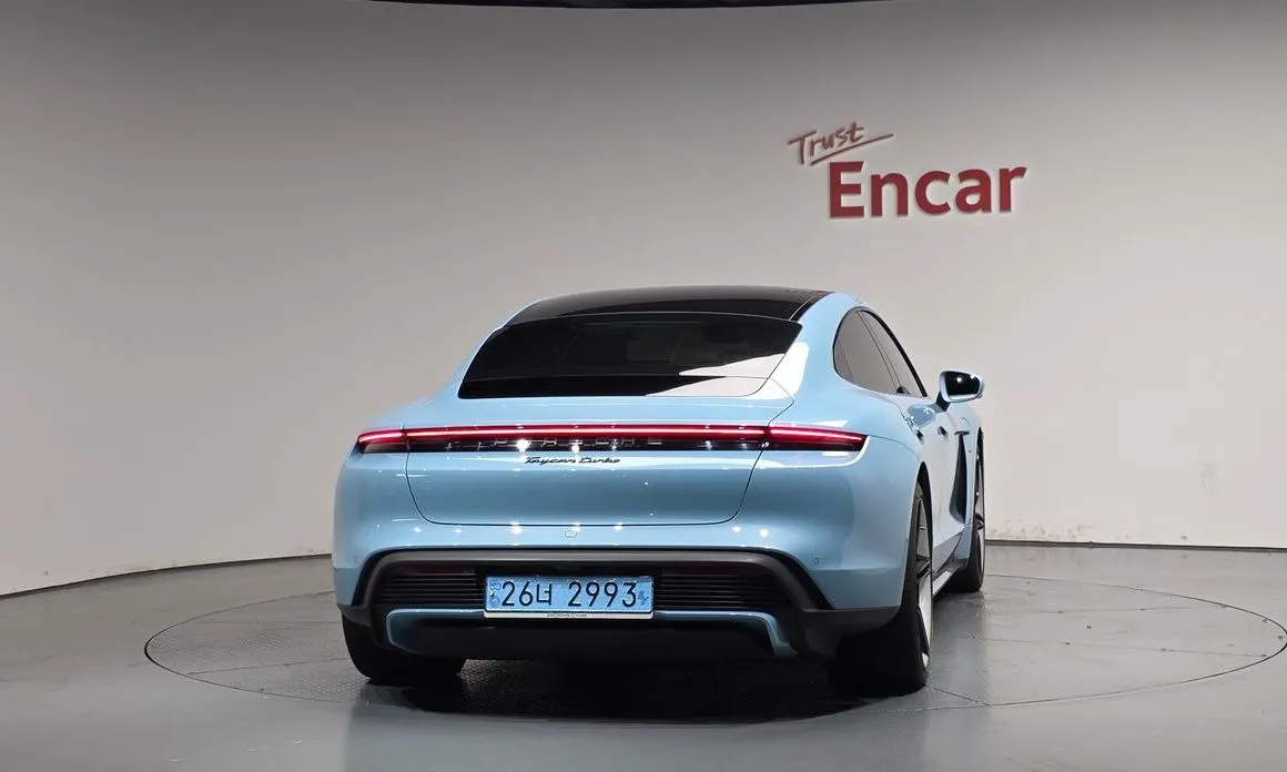Porsche Taycan 2022 из KR, фото 4