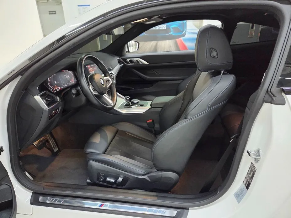 BMW 4-Series 2022 из KR, фото 5
