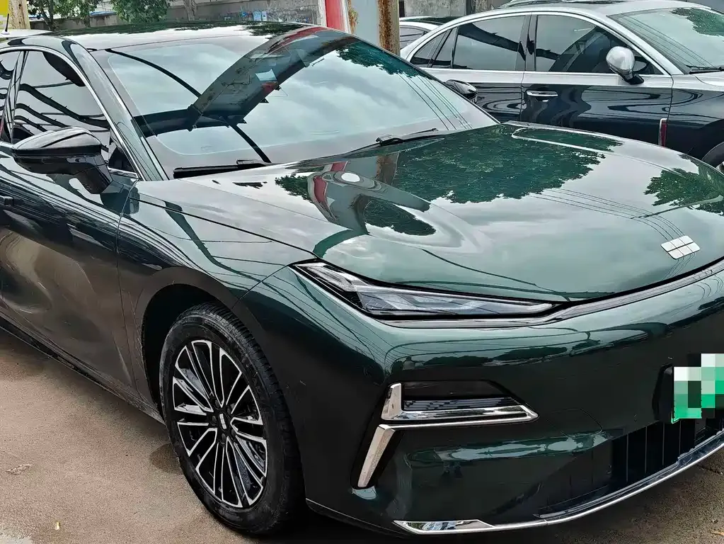 Geely Galaxy Xingyao 8 2025 из CN, фото 8