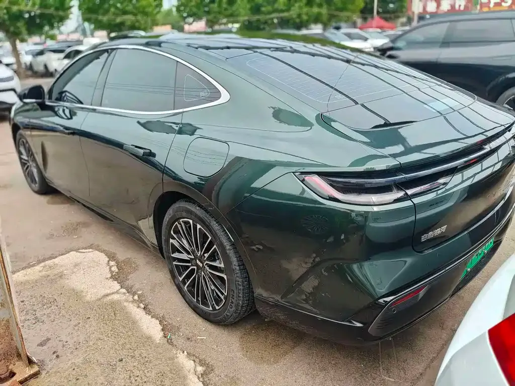 Geely Galaxy Xingyao 8 2025 из CN, фото 5