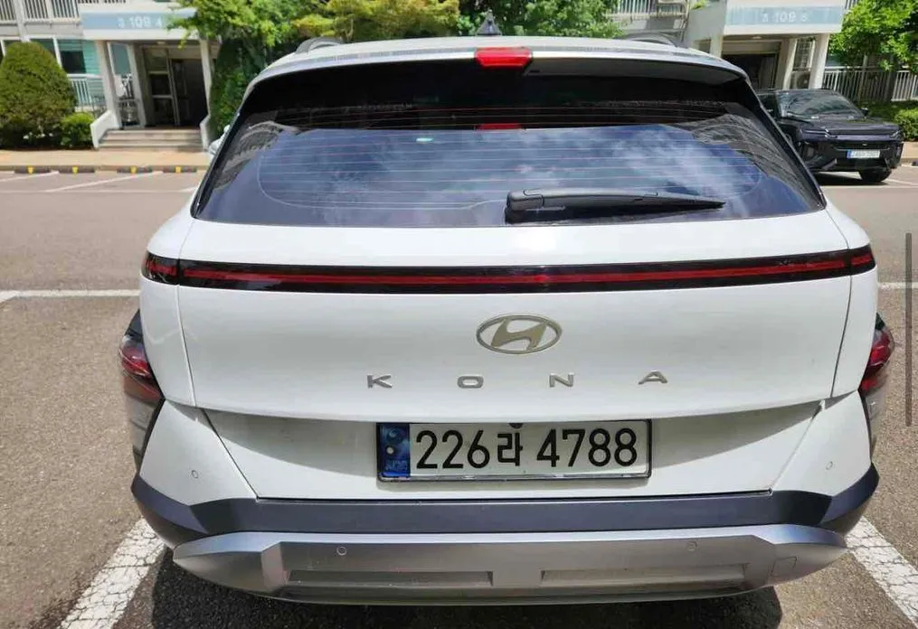 Hyundai Kona — фото 7