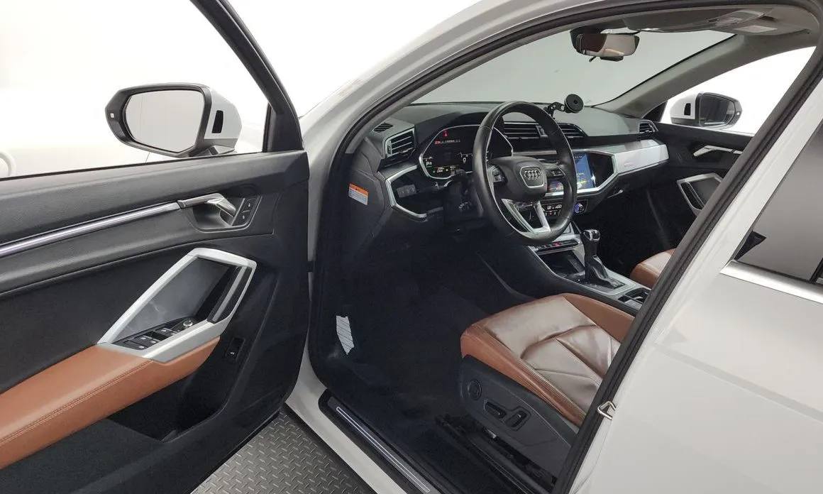 Audi Q3 2023 из KR, фото 5