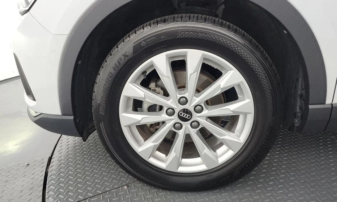 Audi Q3 2023 из KR, фото 3