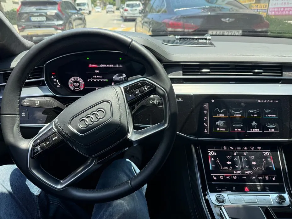 Audi A8 2021 из KR, фото 5