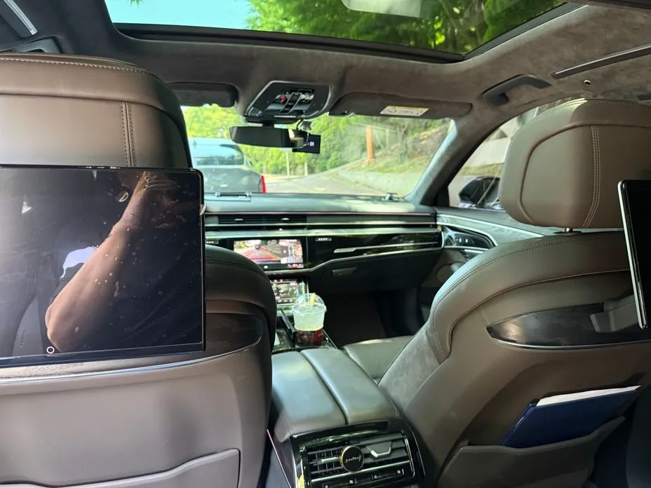 Audi A8 2021 из KR, фото 7