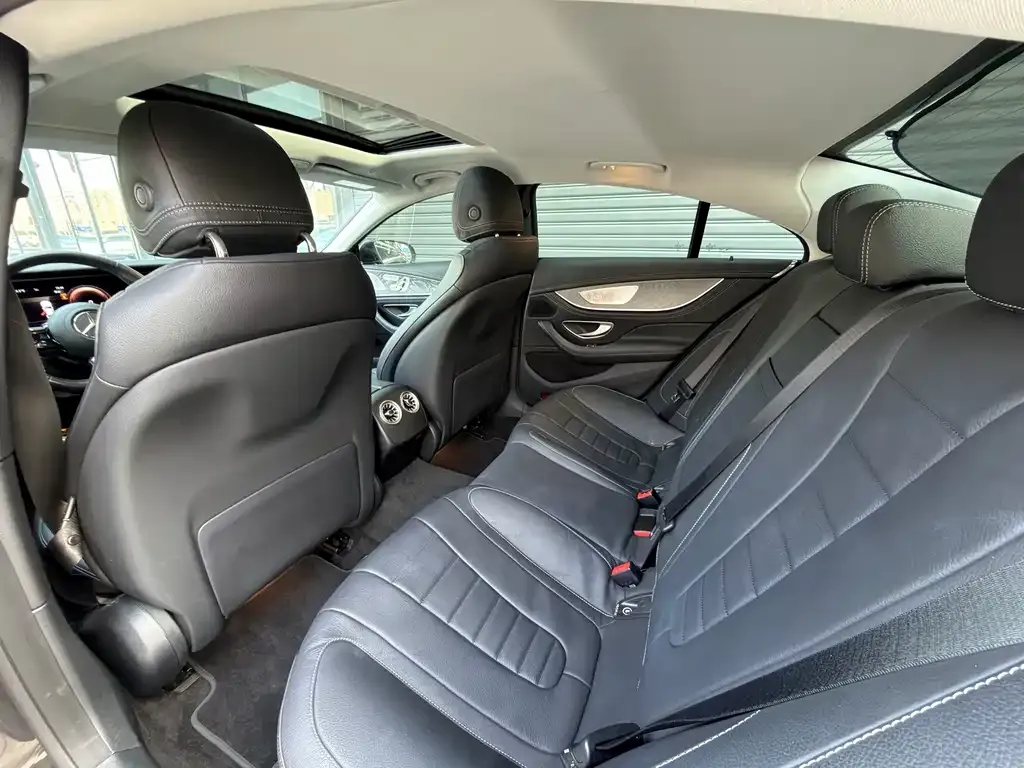 Mercedes-Benz CLS — фото 7