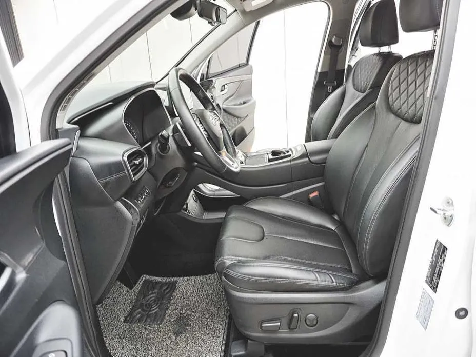 Hyundai Santafe — фото 9