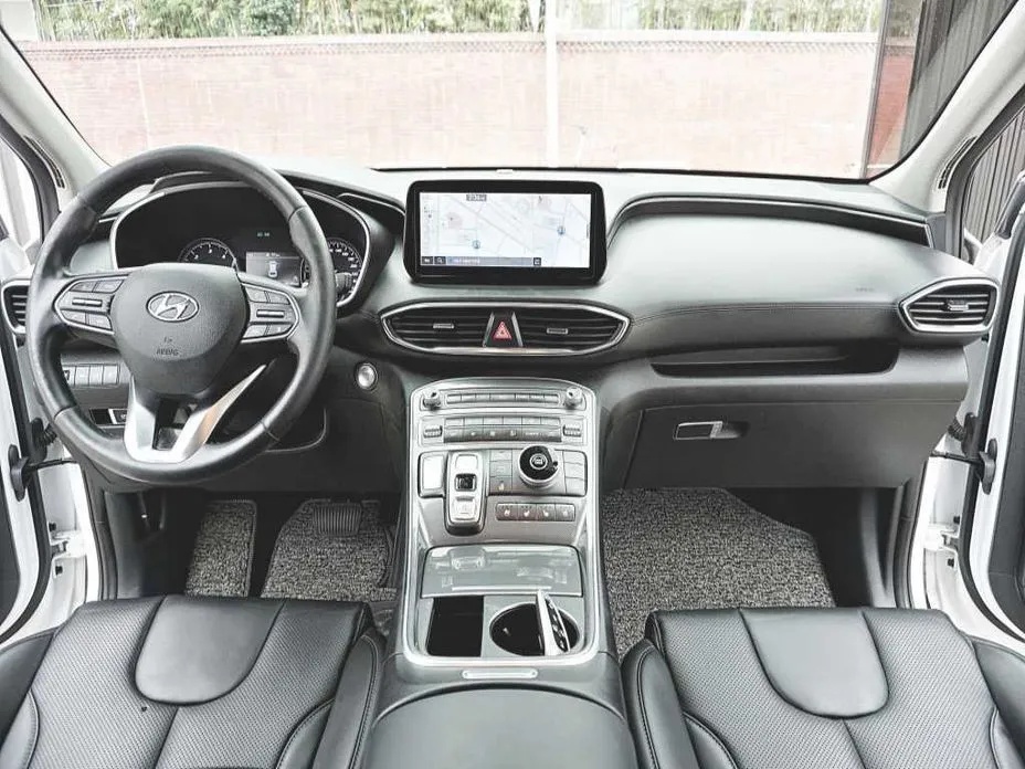 Hyundai Santafe — фото 2
