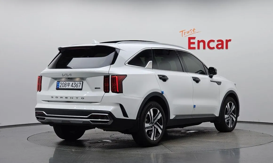Kia Sorento — фото 4