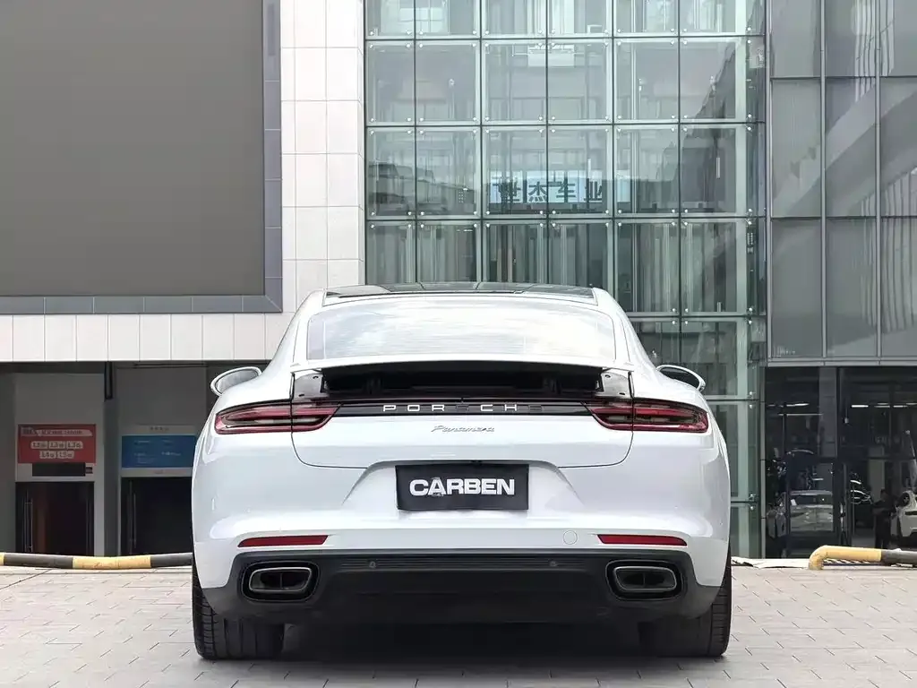 Porsche Panamera — фото 10