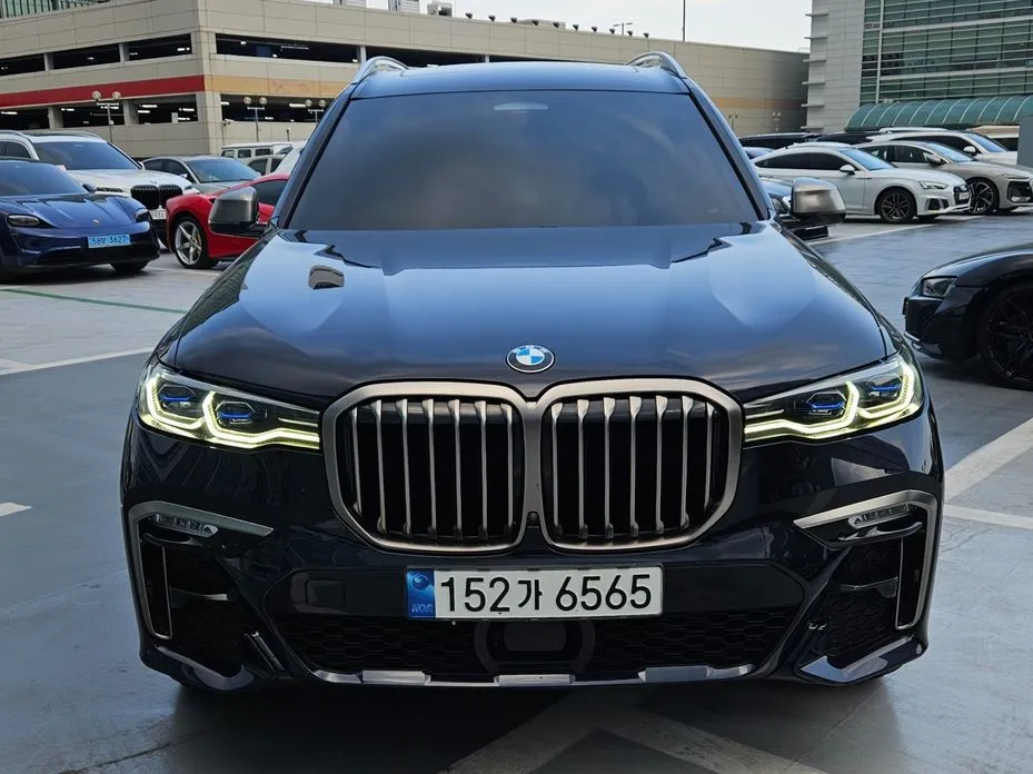 BMW X7 — фото 8