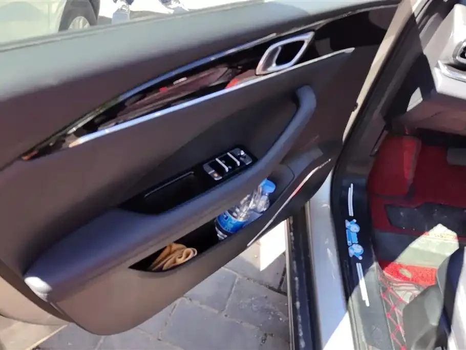 Geely Emgrand 2026 из CN, фото 3
