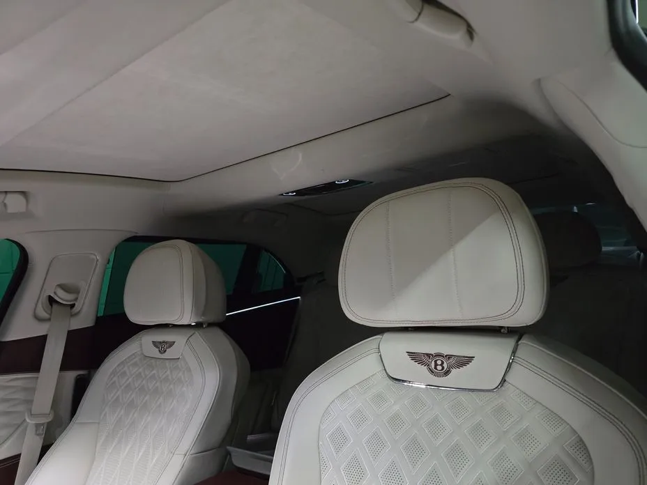 Bentley Flying Spur — фото 2